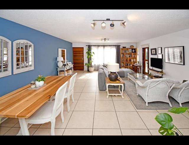 2 BEDROOM TOWNHOUSE FOR SALE IN MORNINGSIDE